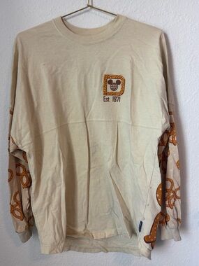 Unisex Disney spirit jersey with Pretzel Sleeve Print - Beige & Tan